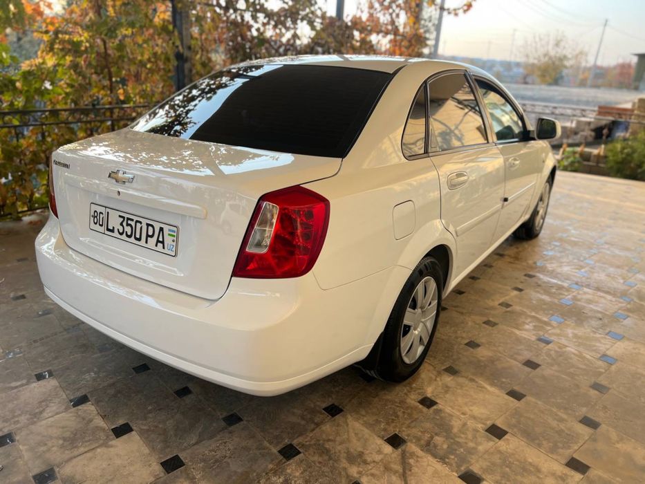 Jentra mexanika ideal xolatda