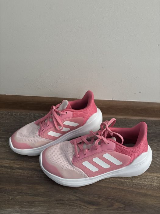 Маратонки Adidas