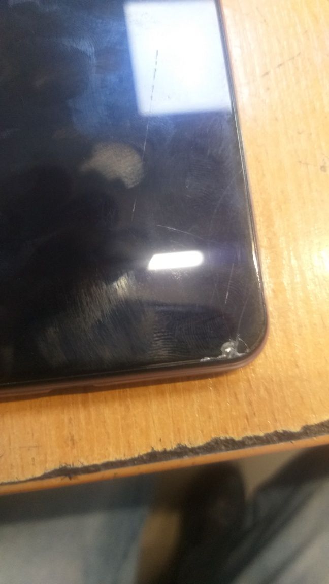 Продаю или меняю смартфон Xiaomi Mi 11 Lite