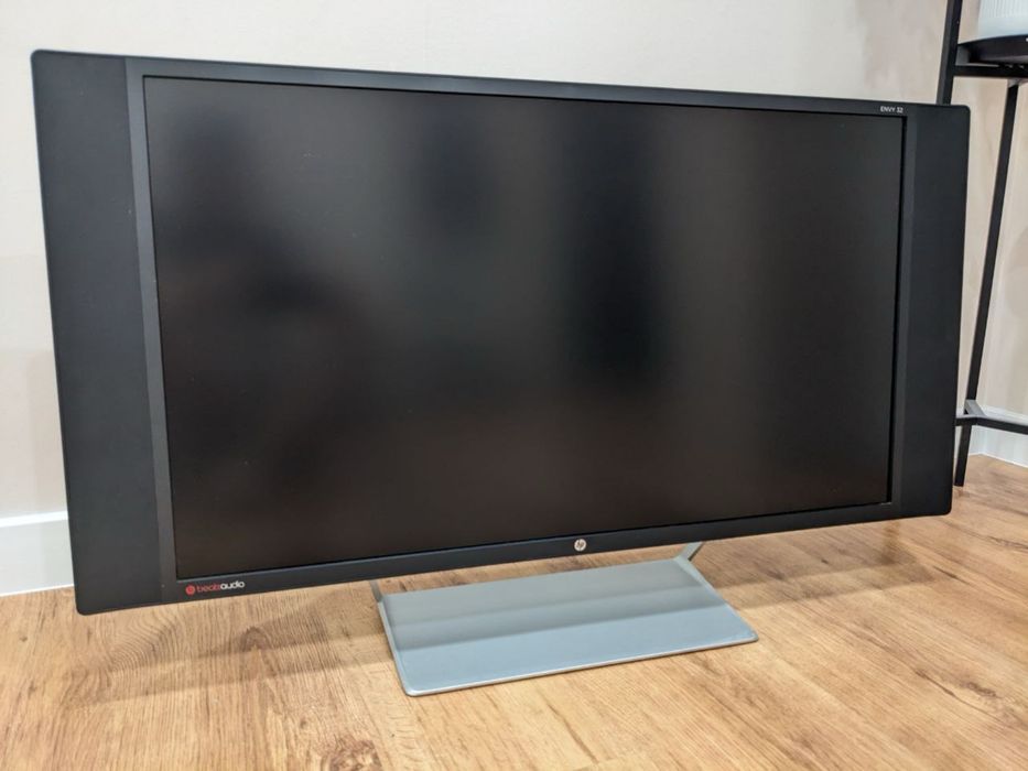 Продам монитор HP 32дюйм