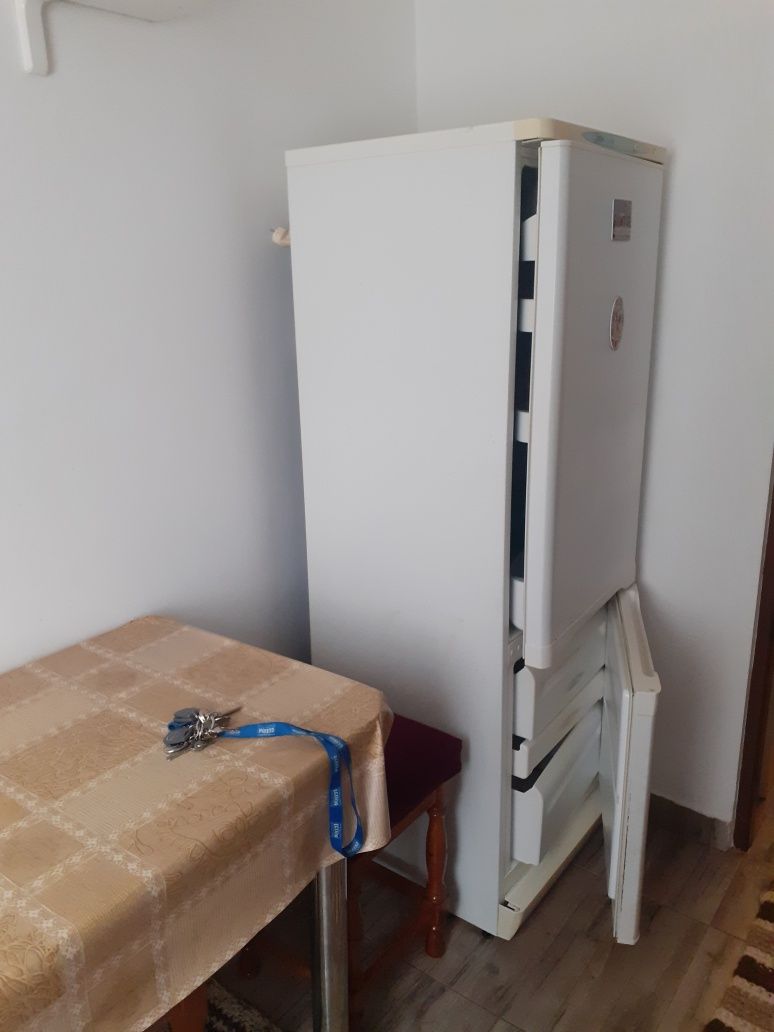 Inchiriez apartament in Mizil