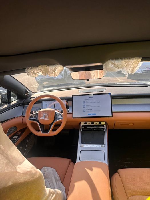 BYD HAN L 1 pozitsiya 2025 yil