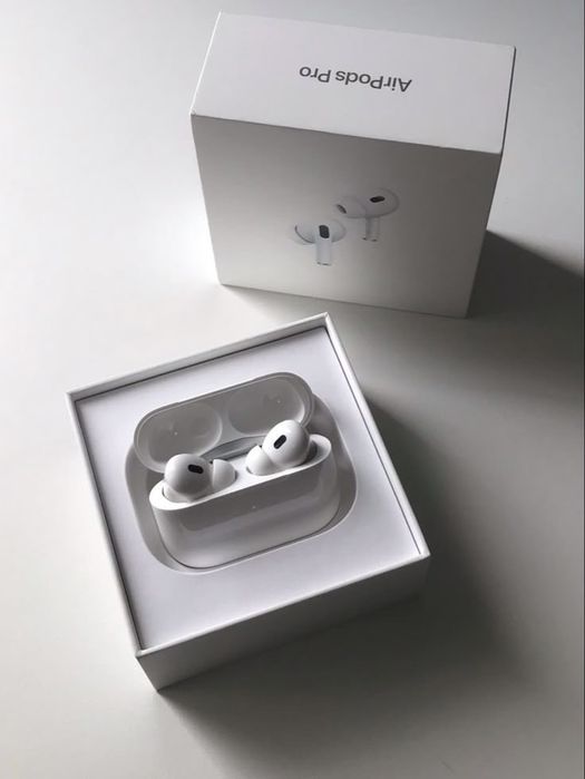 Наушники: Airpods pro 2