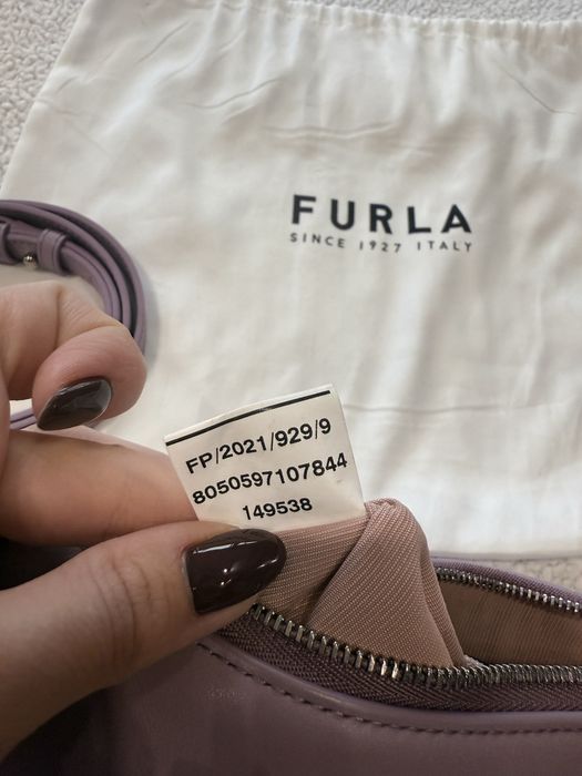 Лилава чанта Furla Moon с дълга дръжка