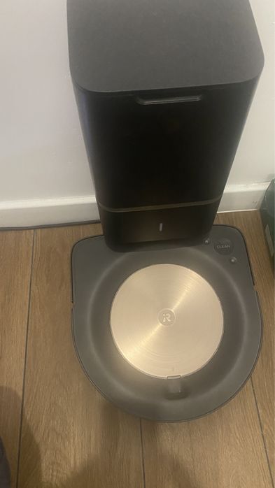 IRobot s9.     Plus