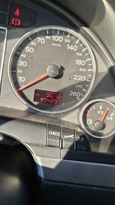 Vand  audi a4 b7 stare buna de funcionare