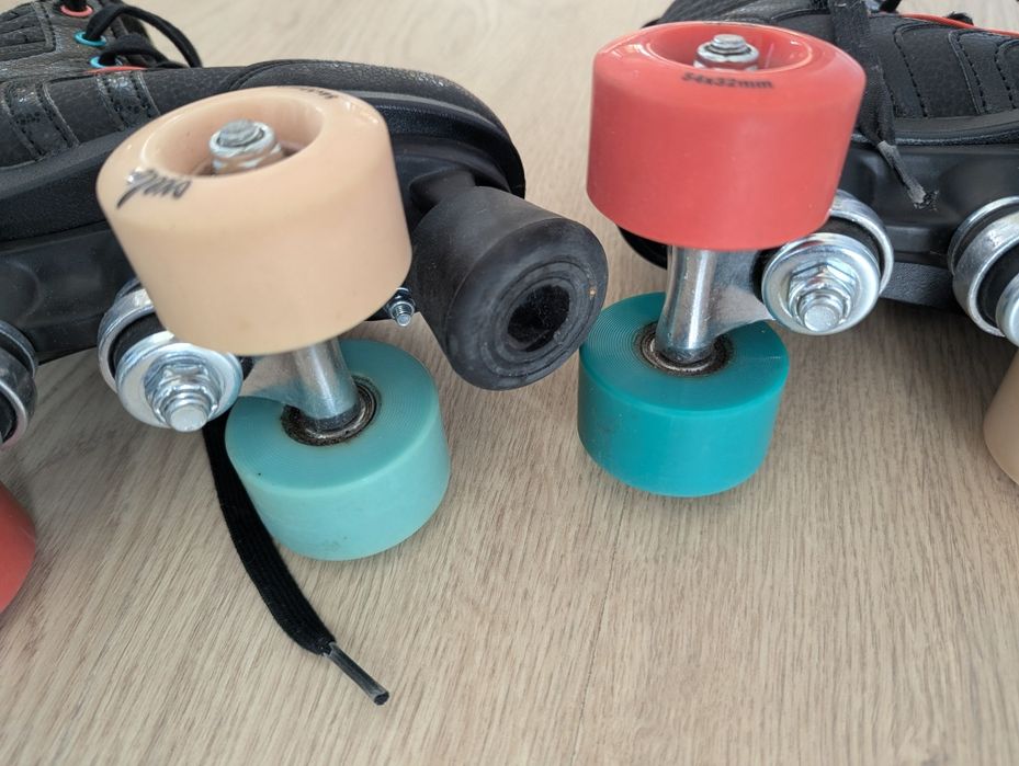 Ролкови кънки, 30 номер