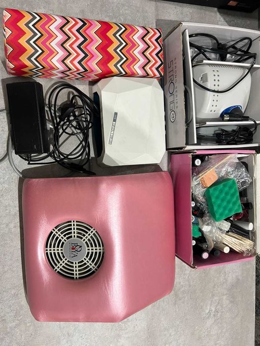 аппарат для снятия ногтей/ лампа/пылесос лаки и т.д.