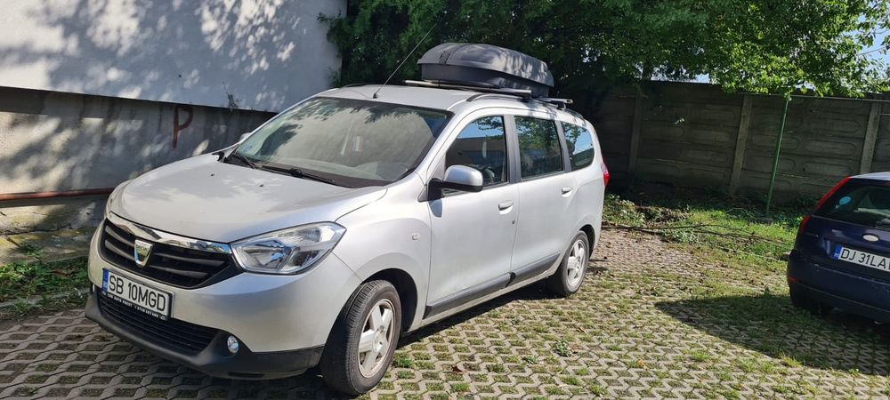 Dacia lodgy 1.2. 2013 sau schimb cu duster