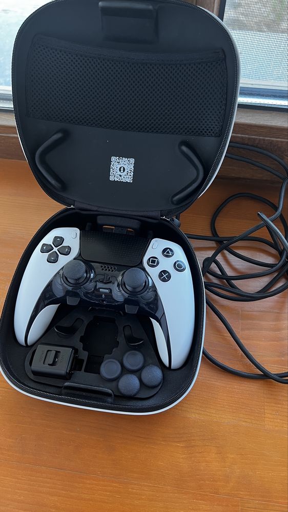 Продам срочно Dualsense  Edge PS 5