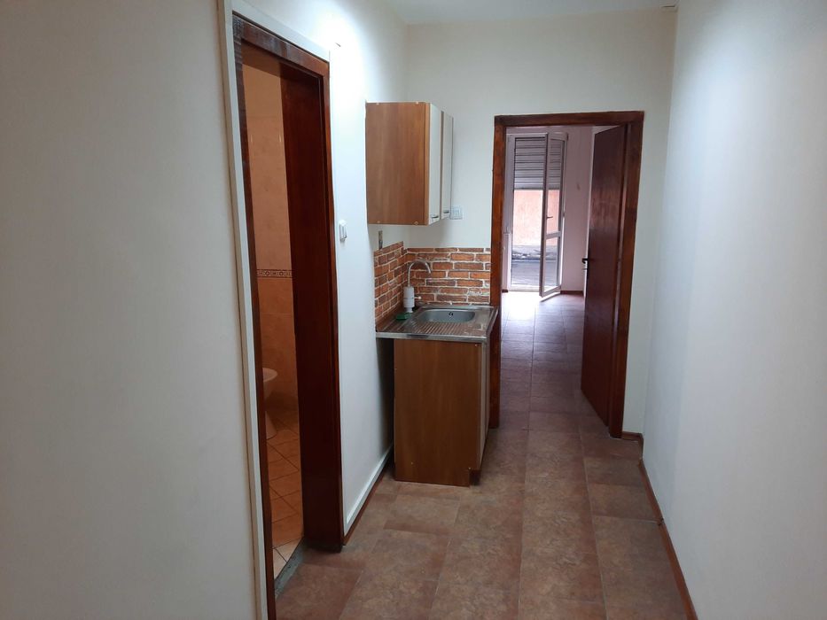 Дава се под наем Офис в София, Дианабад - 50 кв.м за 500 € - Снимка #2