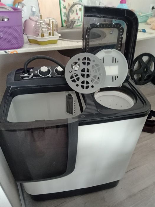 Полуавтомат стеральная машинка Artel 7-10 kg