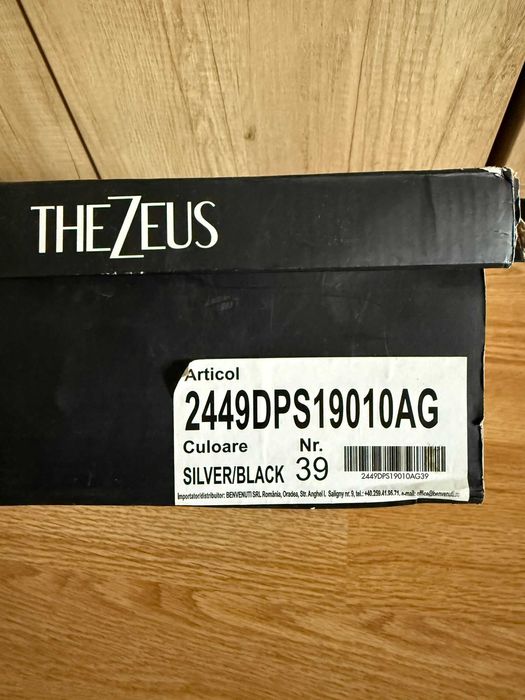 Adidasi dama TheZeus marime 39 - noi