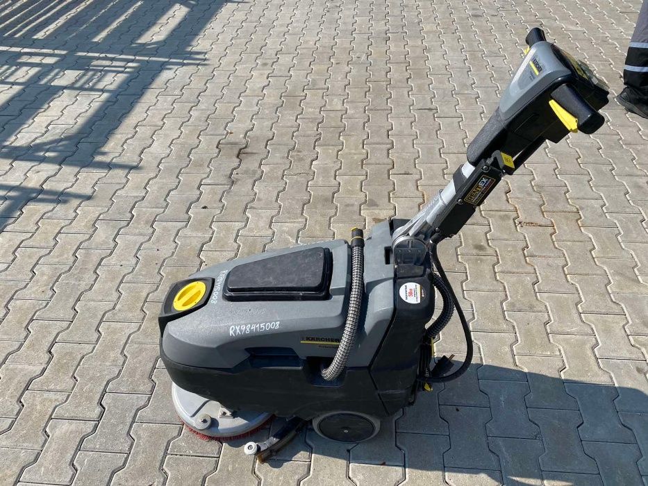 Подопочистващ автомат Karcher под НАЕМ от Рентекс София