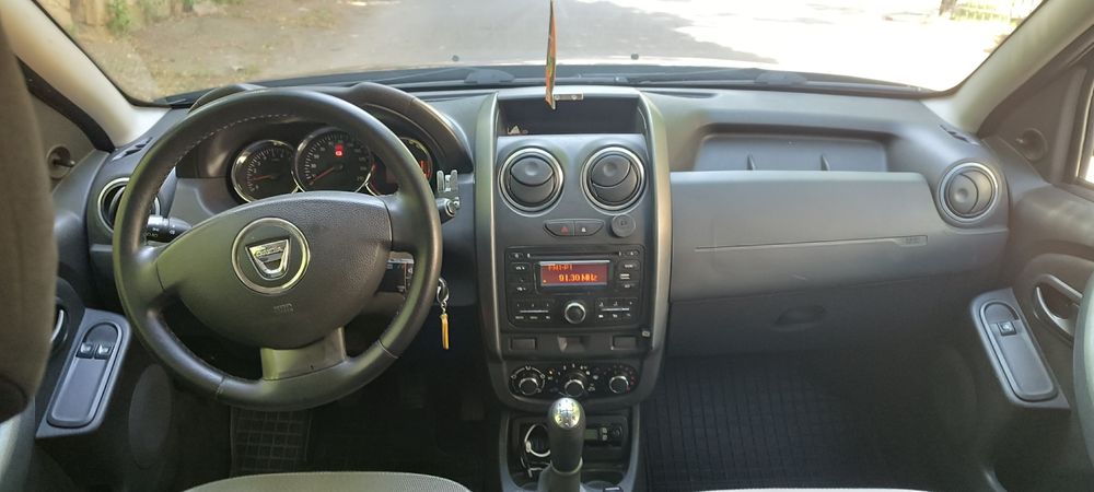 Dacia Duster 2015 1.6 16v + GPL model Prestige