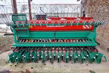 Agro-Masz SR300 semanatoare paioase de 3 m.