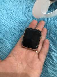 продам часы Apple Watch 4 series 40mm