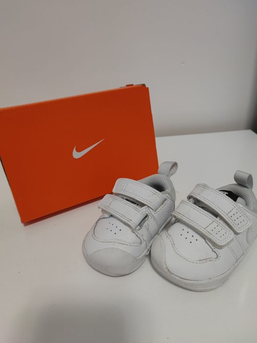 Маратонки Nike 17 номер