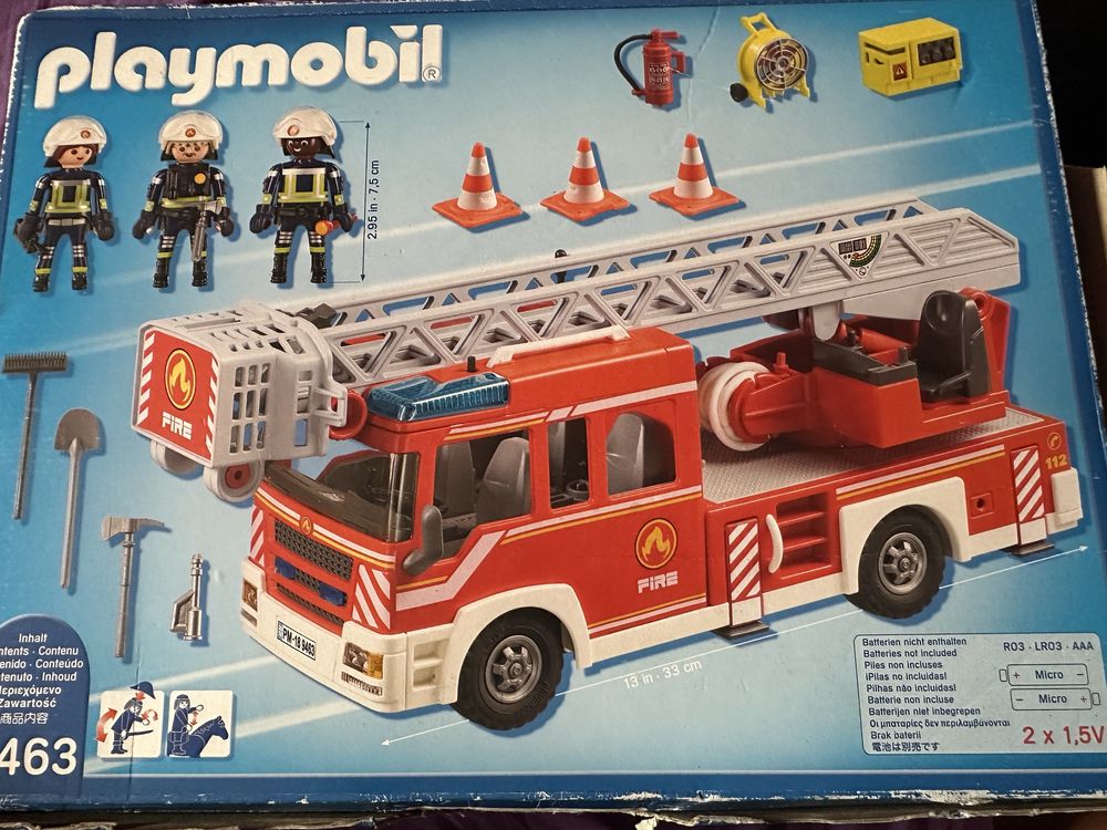 Playmobil - Пожарна кола със стълба 9463