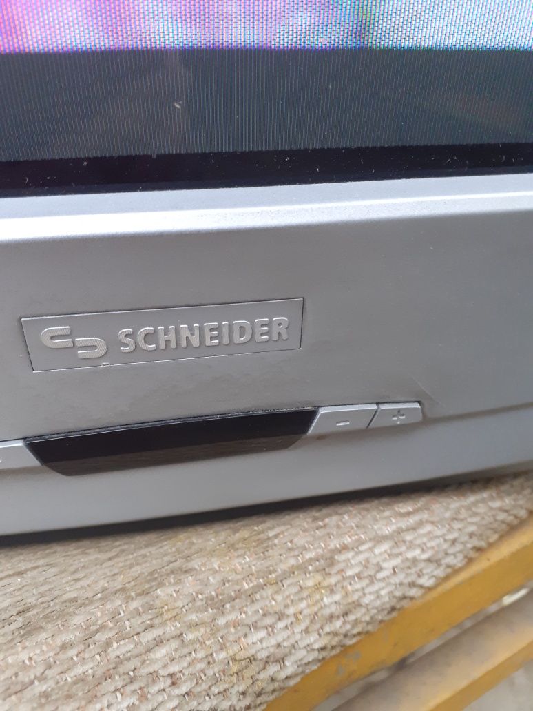 TV color schneider