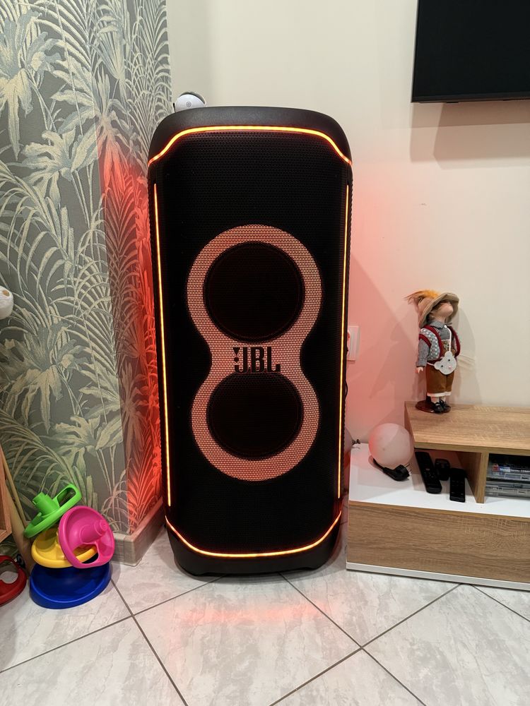 JBL Partybox Ultimate 1100w Гаранция