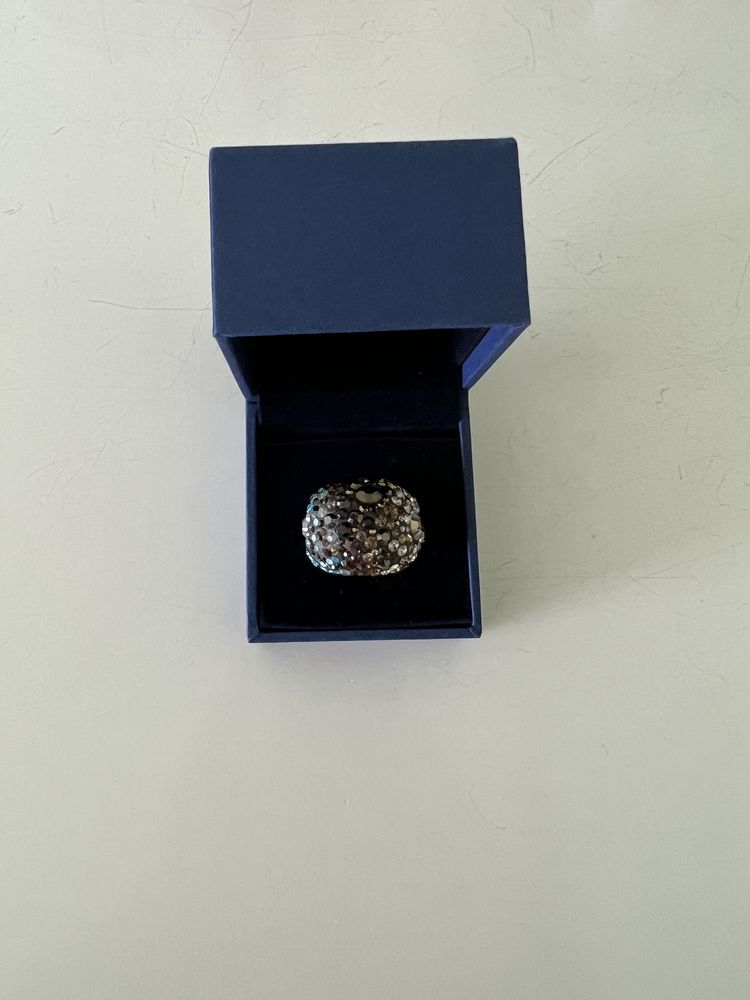 Кольцо Swarovski (Сваровски)