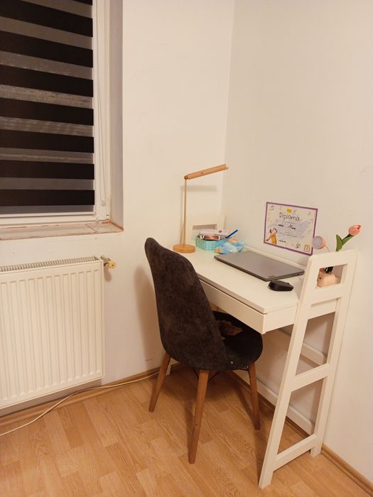 Vand mobilier camera, sifonier, pat , birou