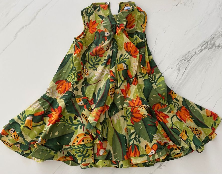 Момичешки рокли изключително запазени