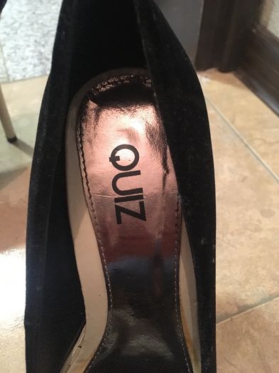 Обувки Quiz
