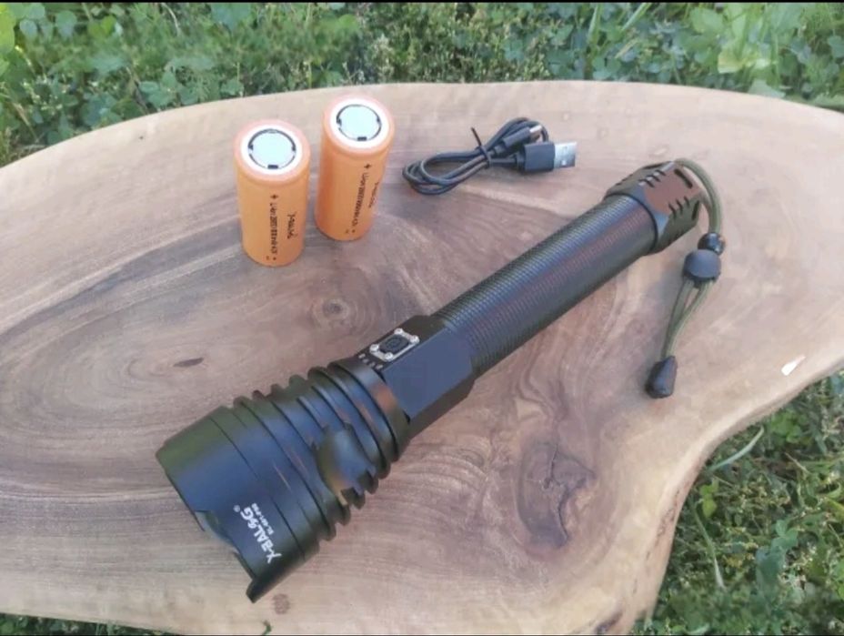 Супер мощен LED фенер P90 голям до 1000м,акумулаторни батерии,USB