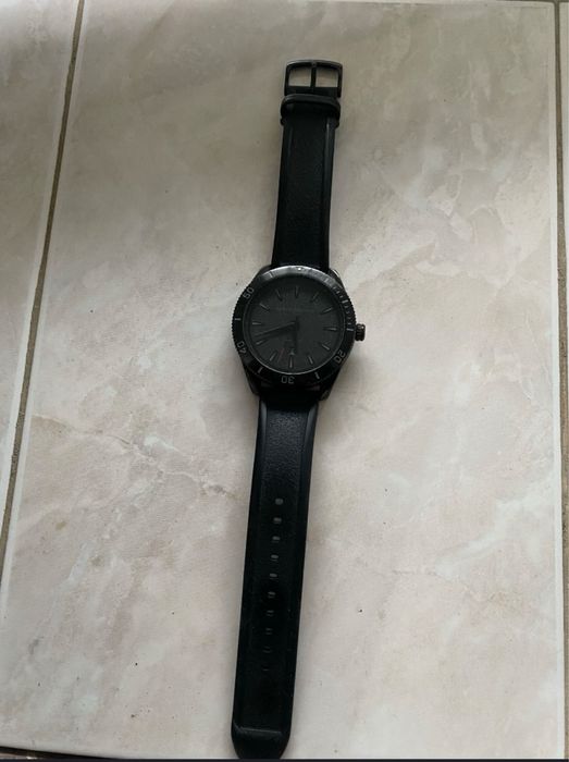 Часовник Armani exchange