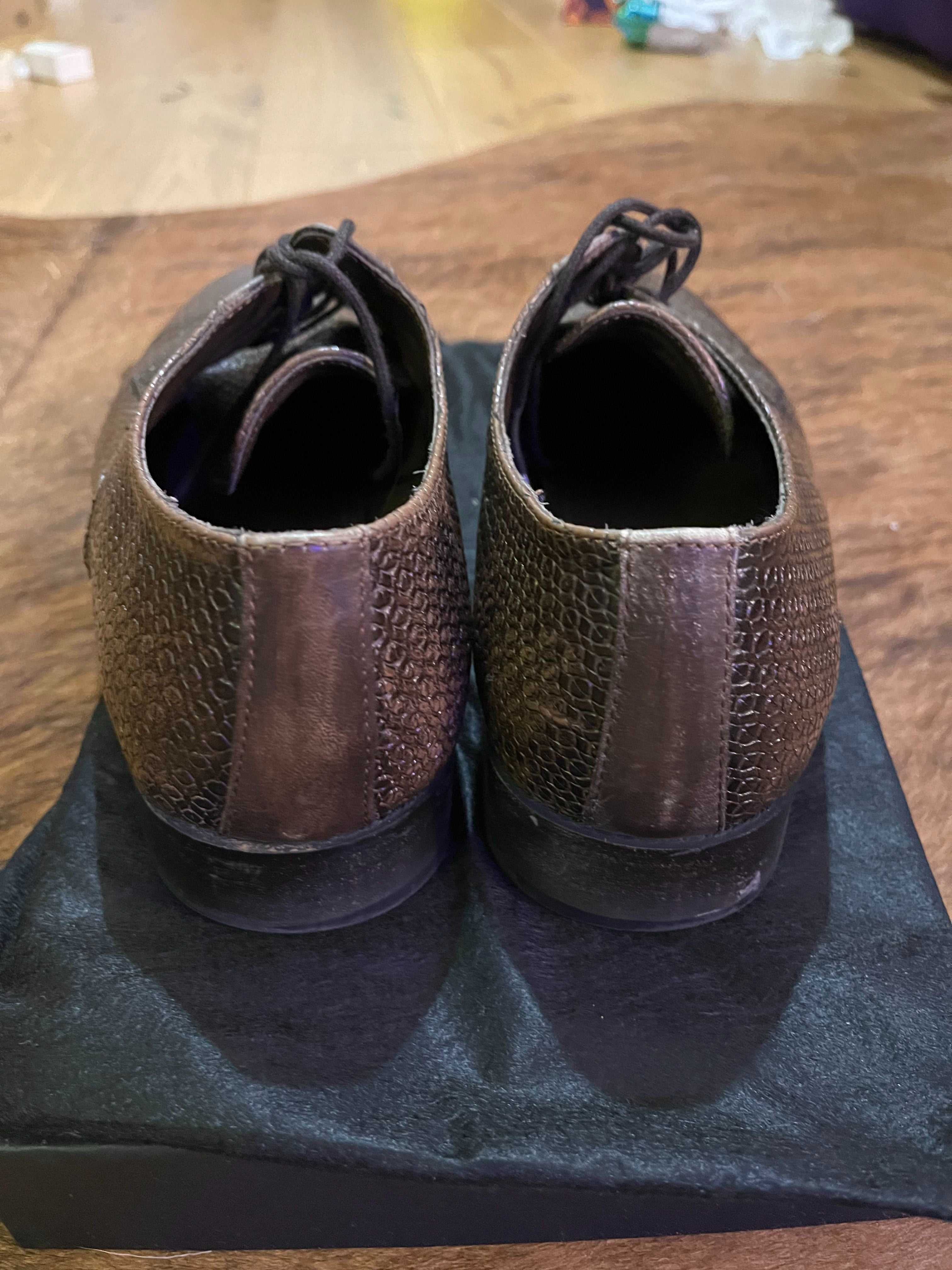 Pantofi Zara Man eleganti piele - marime 43