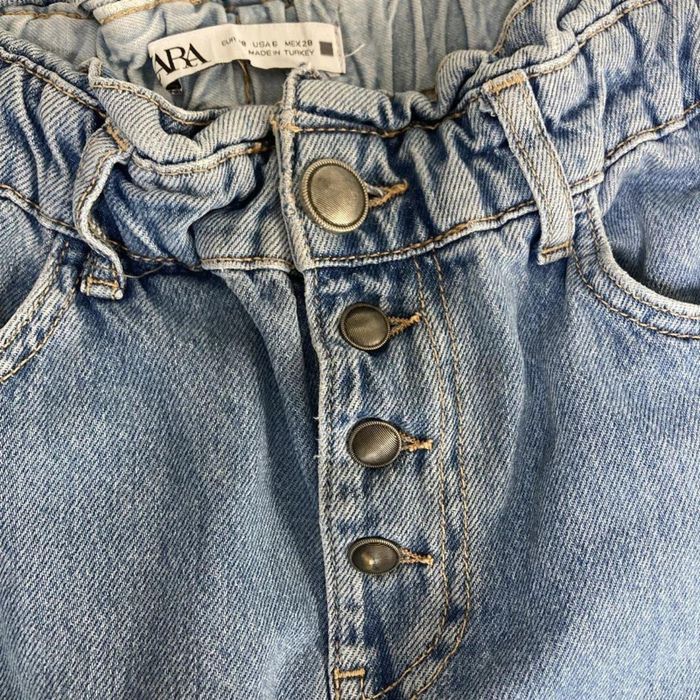 Сини дънки ZARA.