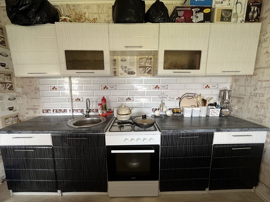 Кухонный гарнитур 3метр