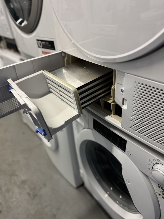 Uscător de rufe cu condensare Sharp KD-GCB8S7PW9