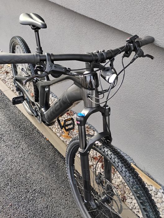Bicicleta electrica MTB TREK Full suspension 29er * BOSCH Smart *