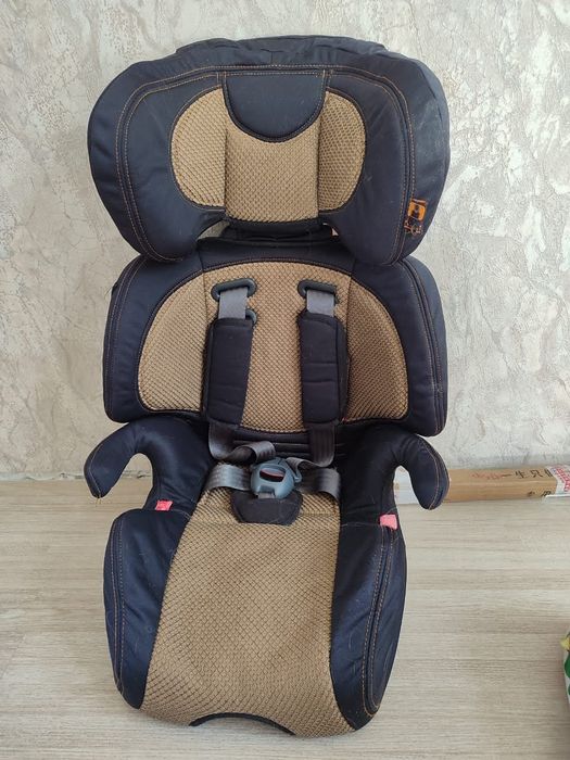 Продам автокресло