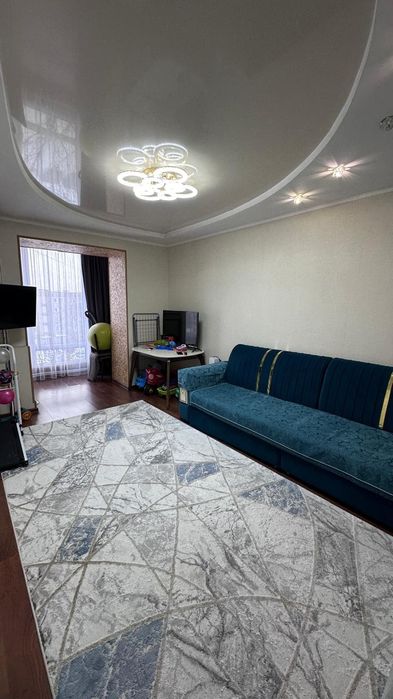 Срочно 2ком.район Достык молла