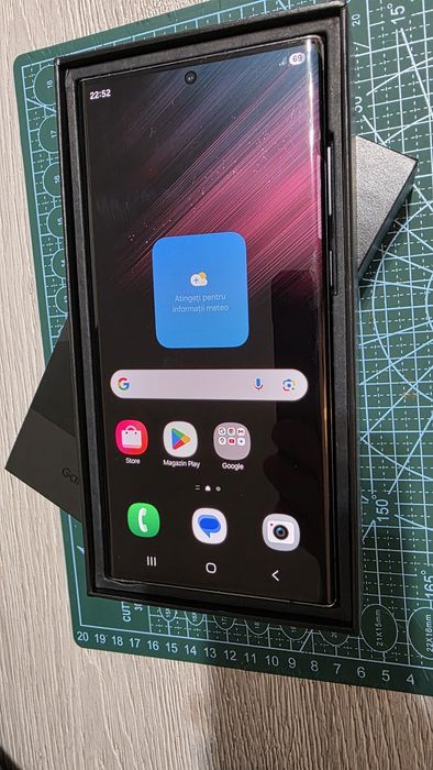 Samsung S22 Ultra, 12GB, 256GB ROM, fabricat in Coreea