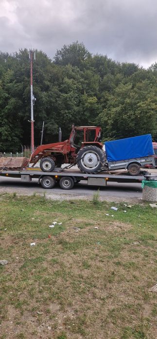 International 45 cp cu incarcator și servo direcție