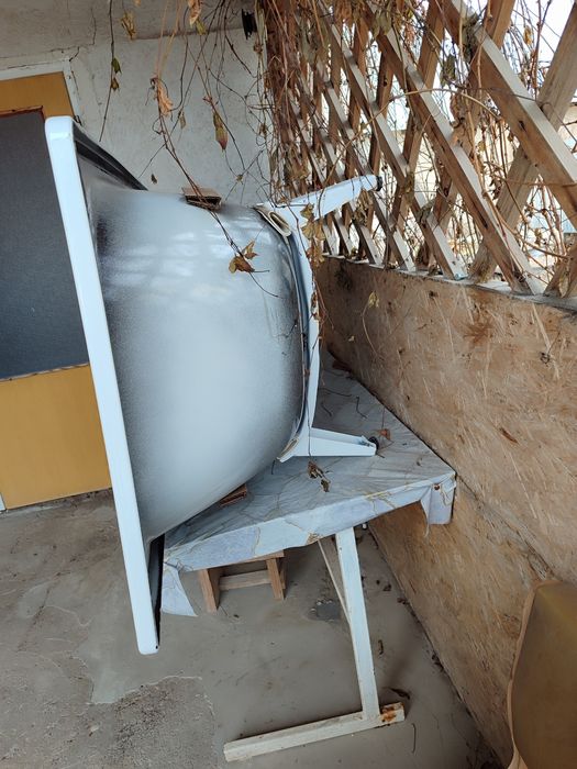 Ванна новая,отошла краска при перевозке