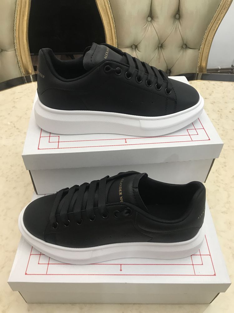 Adidasi alexander mcqueen nou