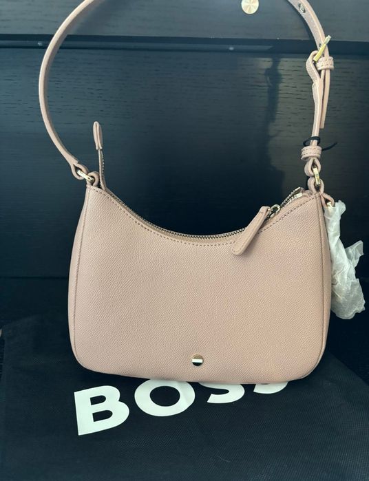 Boss оригинална чанта
