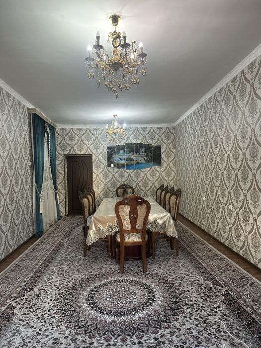 Яшашга тайёр ховли сотилади.!