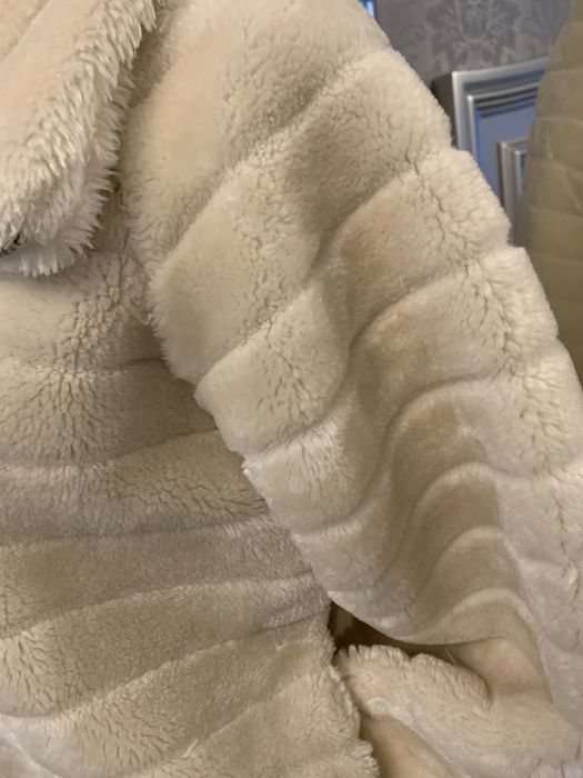 Haina de blana artificiala