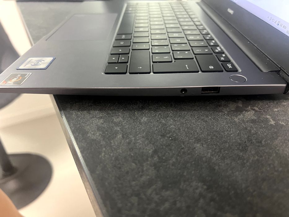 huawei matebook d14