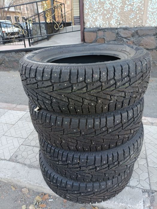Продам Шины 255/60/R18