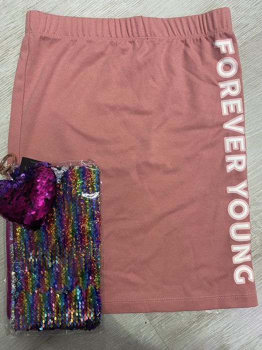 Пола за момиче + подарък