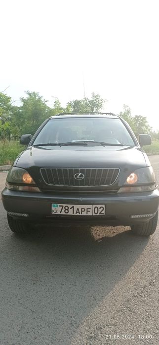 Продам РХ -300 в хорошем состоянии для своих лет диски 18 продам прода