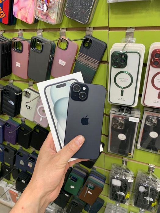 iPhone 15 128gb емкость 90%